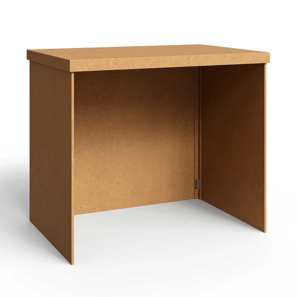 Partytisch im Fake-Boiserie-Stil