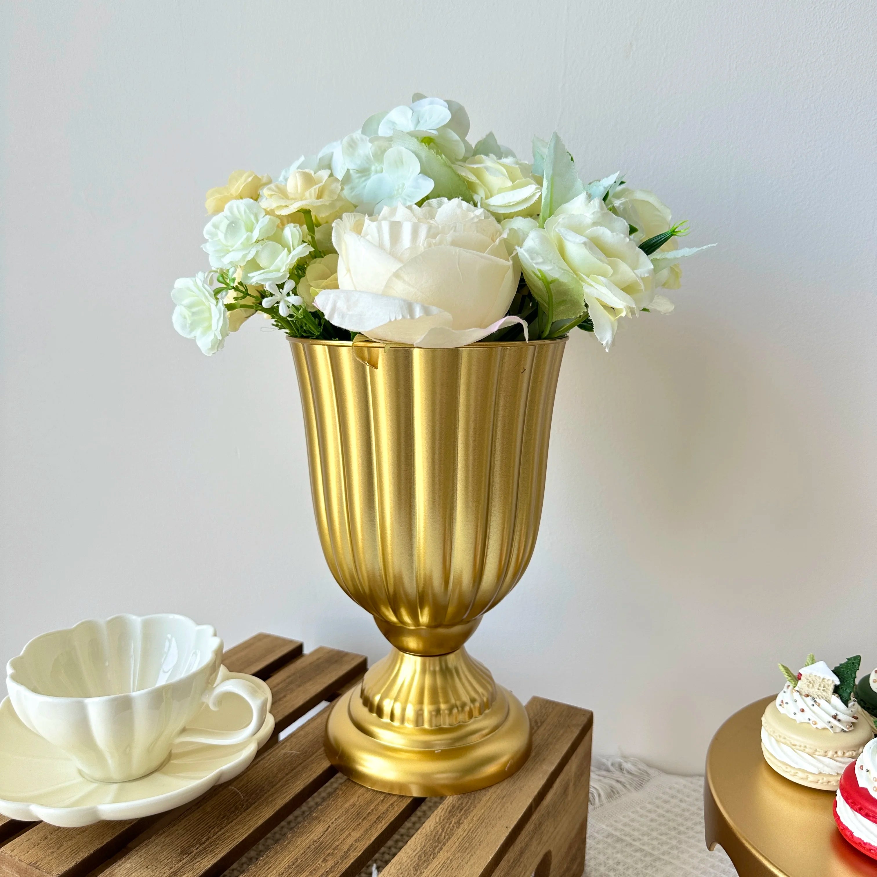 1Pc Retro color Flower vase Arrangement Pots for Centerpiece Table Decorations Plastic Vase Home Decor for Home Wedding Party