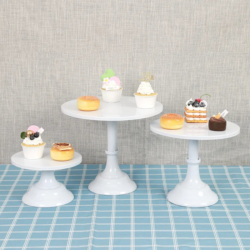 Trio de Suportes Metálicos para Bolos e Doces 20/25/30cm