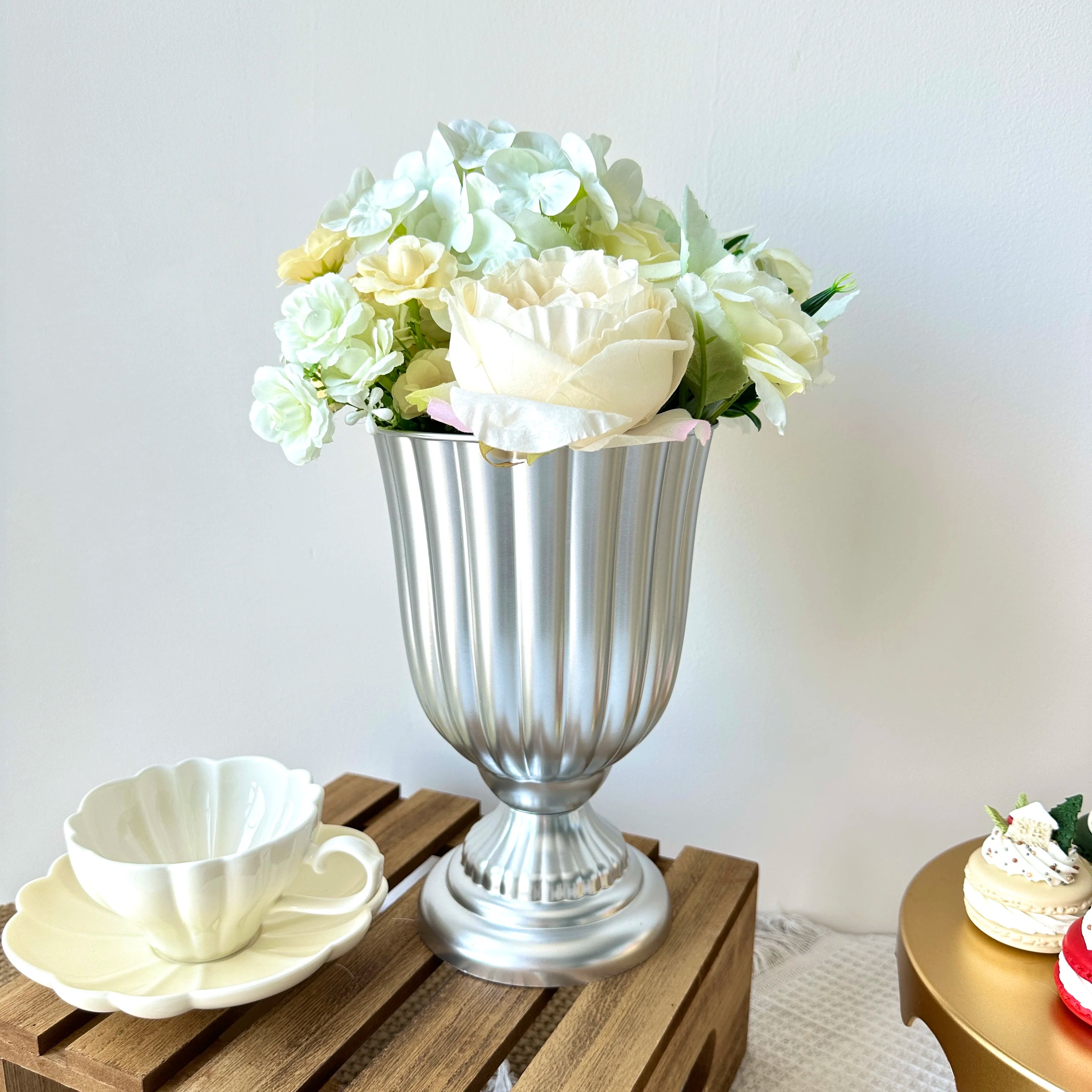 1Pc Retro color Flower vase Arrangement Pots for Centerpiece Table Decorations Plastic Vase Home Decor for Home Wedding Party