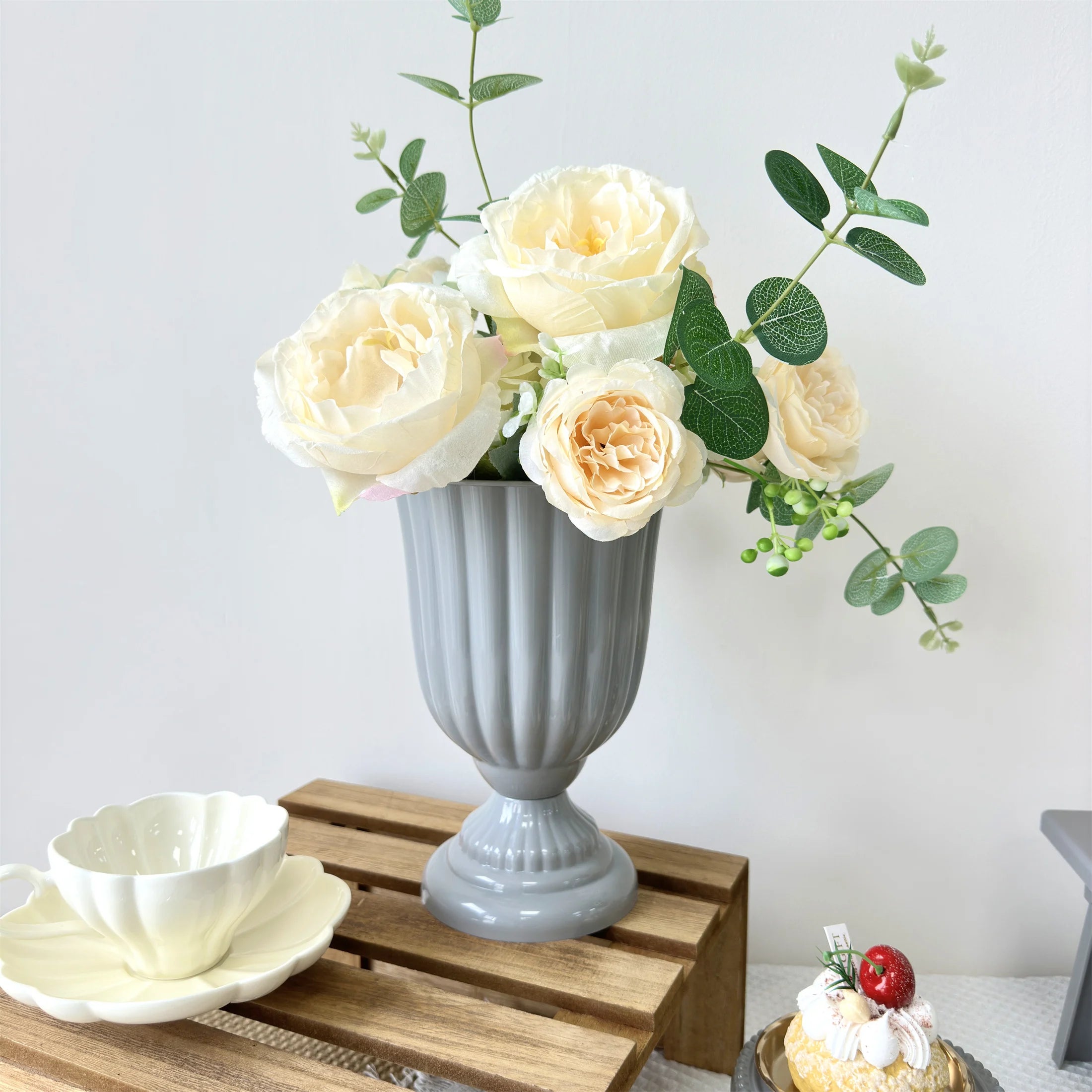 1Pc Retro color Flower vase Arrangement Pots for Centerpiece Table Decorations Plastic Vase Home Decor for Home Wedding Party